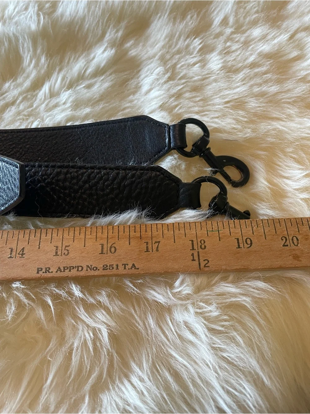 Rebecca Minkoff | Unlined Feed Bag